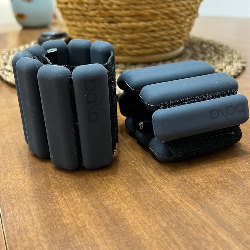 Bala Bangles Wrist & Ankle Weights Charcoal color. 1 pound each. Set of two.